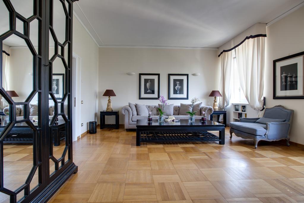 Kometa Suites & Apartments Florence Room photo
