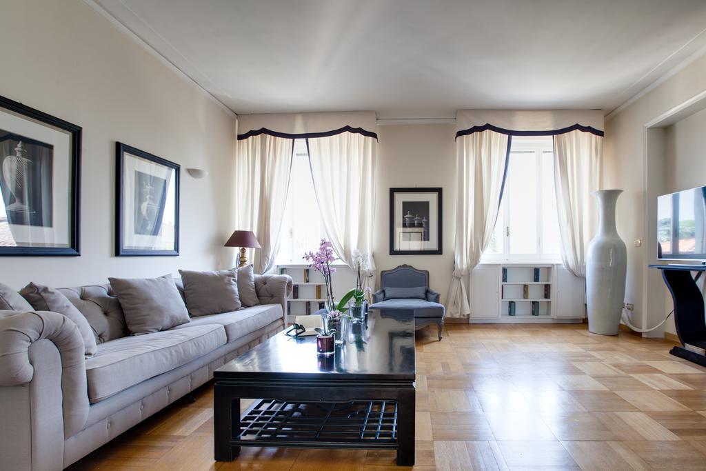 Kometa Suites & Apartments Florence Room photo