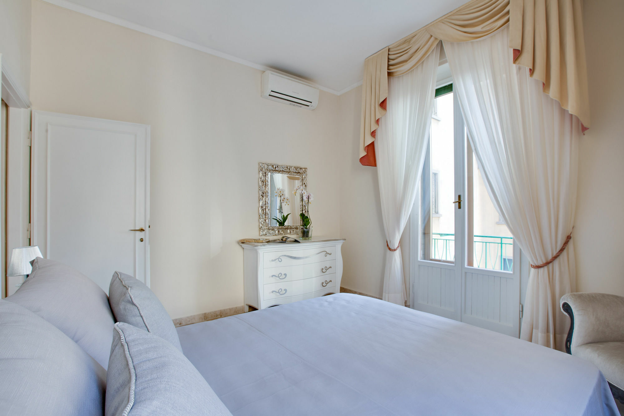Kometa Suites & Apartments Florence Exterior photo